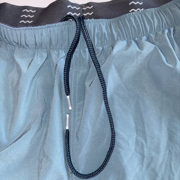 Men's Free Fly Active Breeze Short – 5.5" Inseam - Size Large - Picture 3 of 9